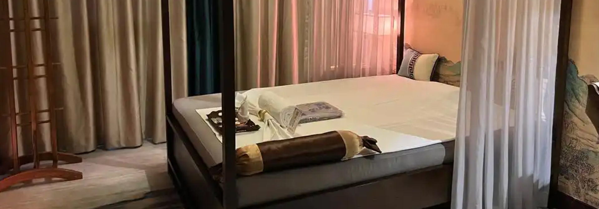 成都Xinxi养生会馆高端养生馆